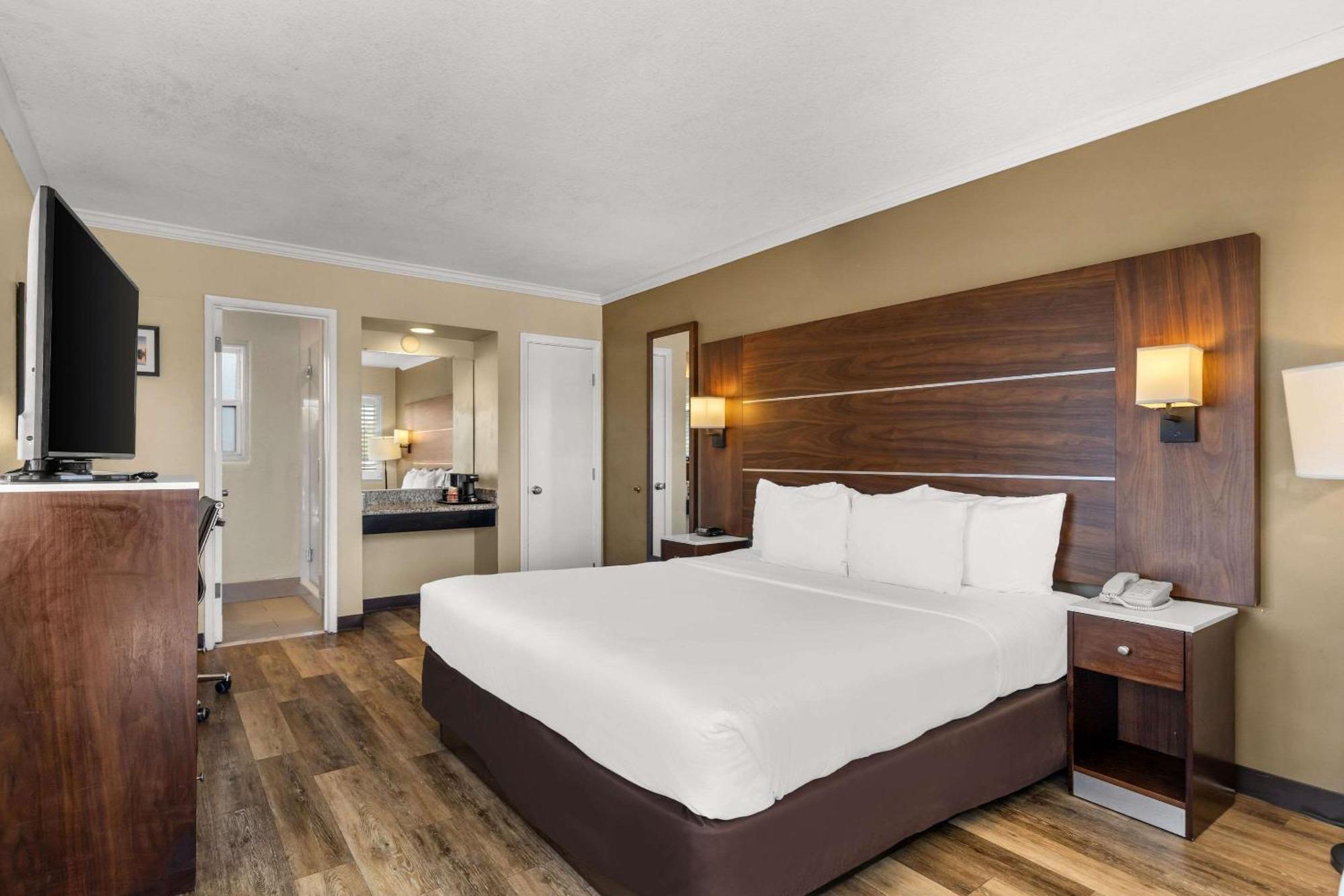 Comfort Inn San Diego Airport At The Harbor Zewnętrze zdjęcie