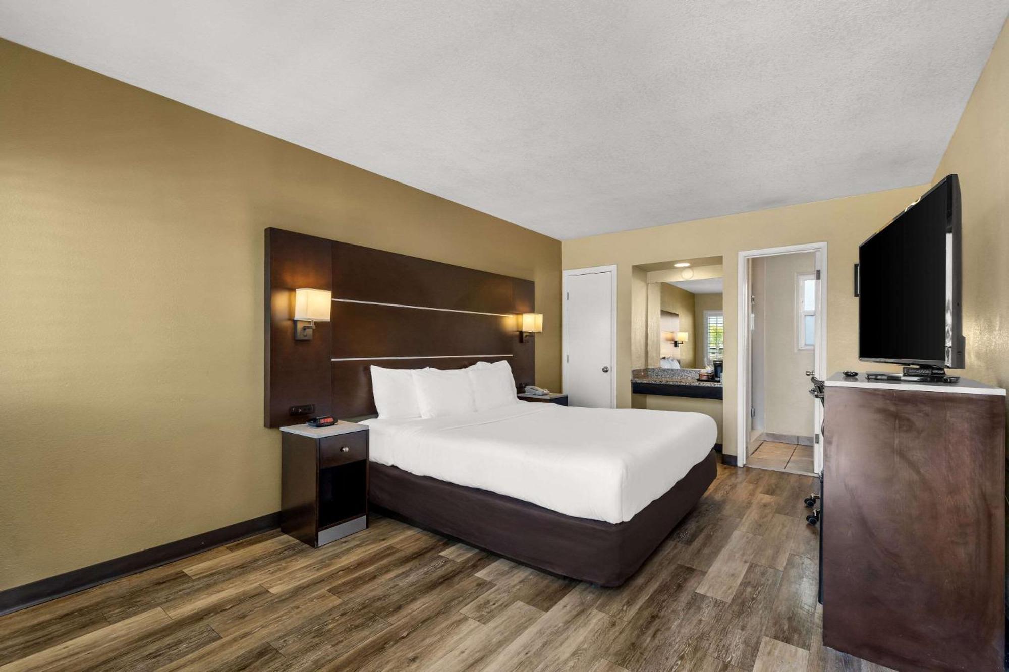 Comfort Inn San Diego Airport At The Harbor Zewnętrze zdjęcie